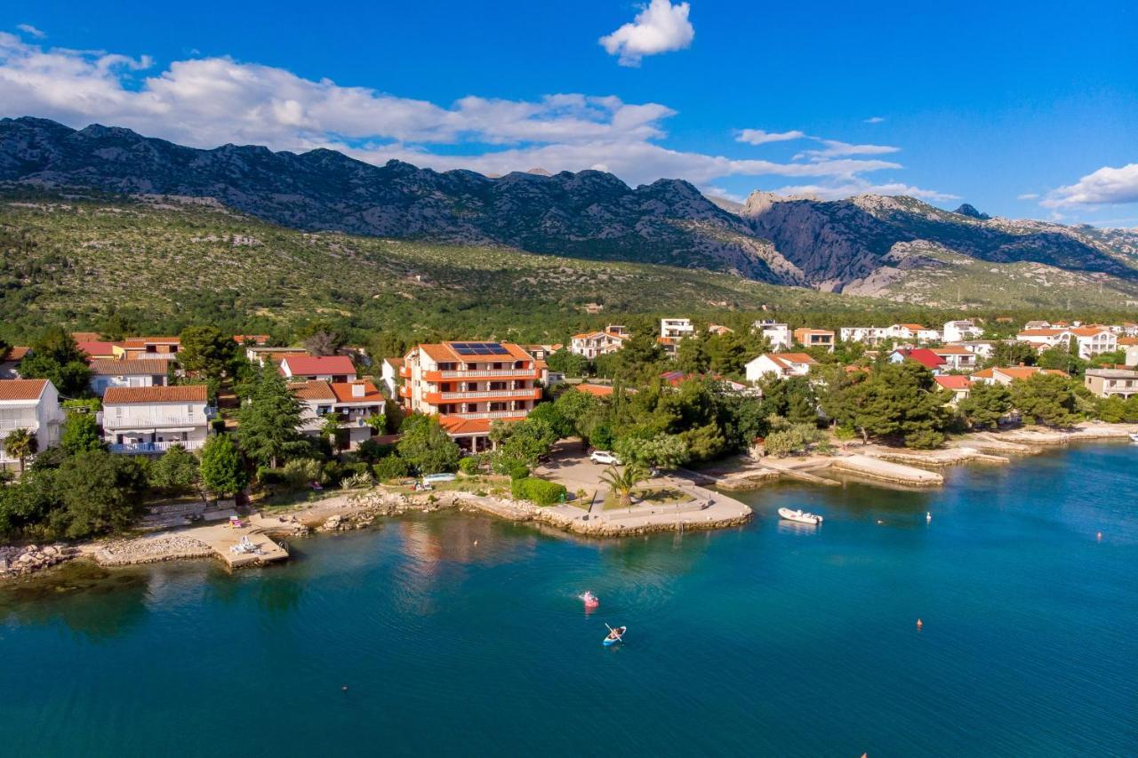 Pansion Kiko Hotel Starigrad Paklenica Ngoại thất bức ảnh