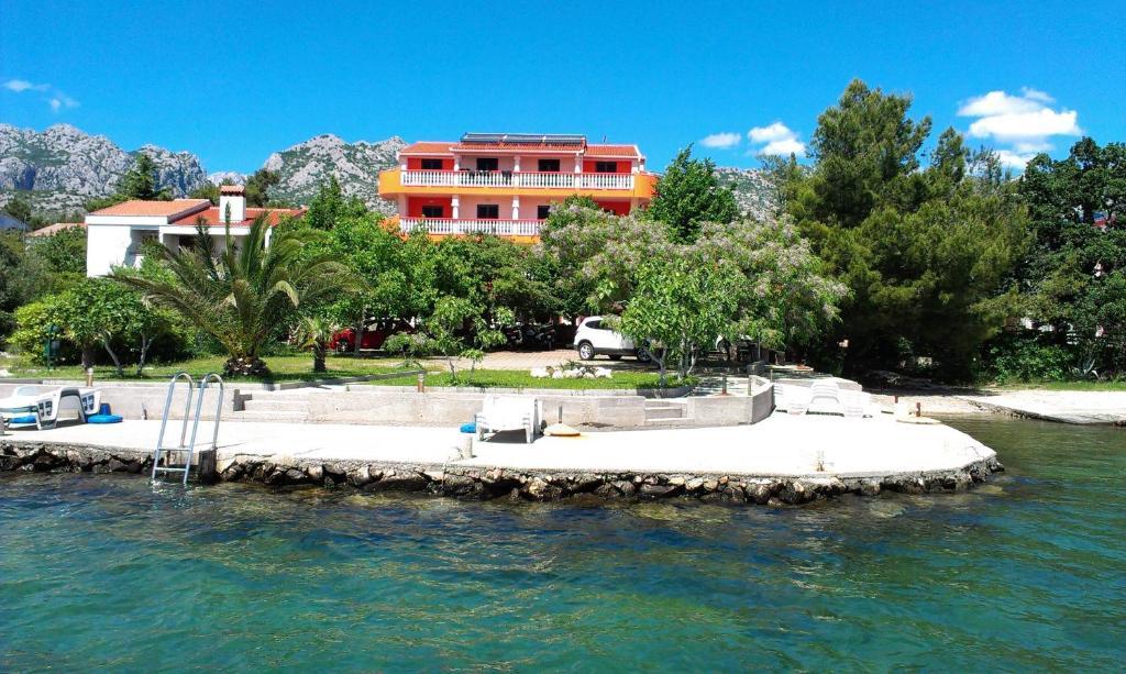 Pansion Kiko Hotel Starigrad Paklenica Ngoại thất bức ảnh